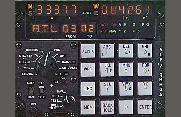 1980: The control unit of the Collins LRN 85 VLF/Omega long range navigation system.